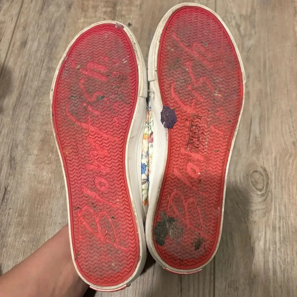 BlowFish Fashion Floral Sneakers Girls Size 4 - Picture 6 of 7